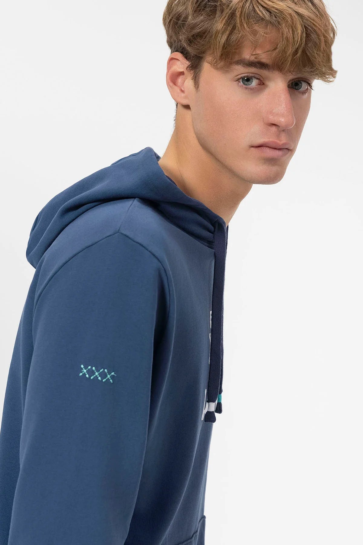 SUDADERA EL MAR TODO LO CURA