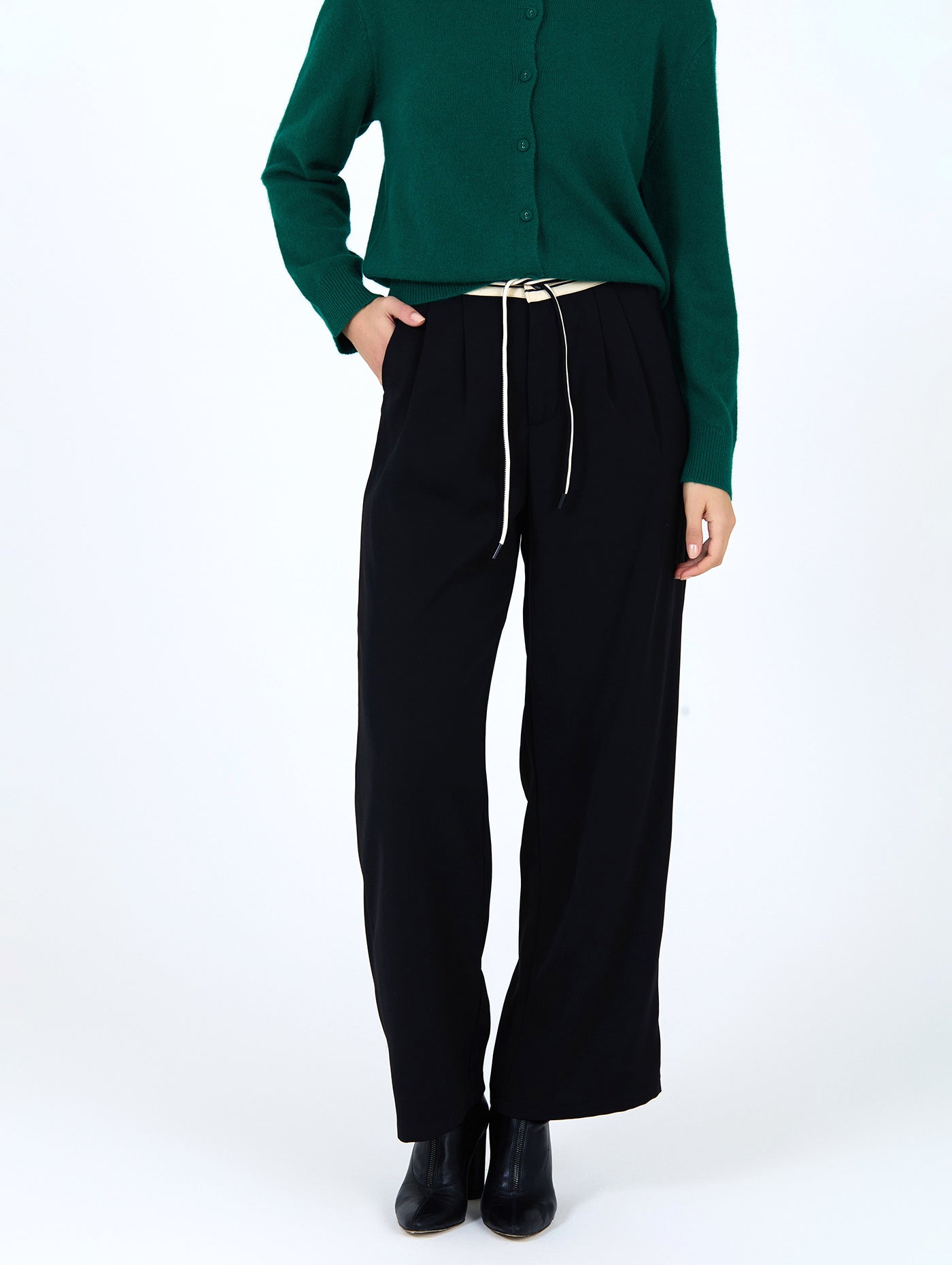 PANTALON CINTURA CONTRASTE NEGRO