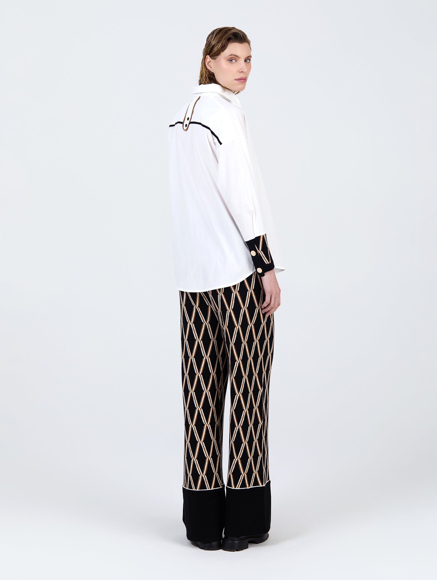 PANTALON GEO PUNTO