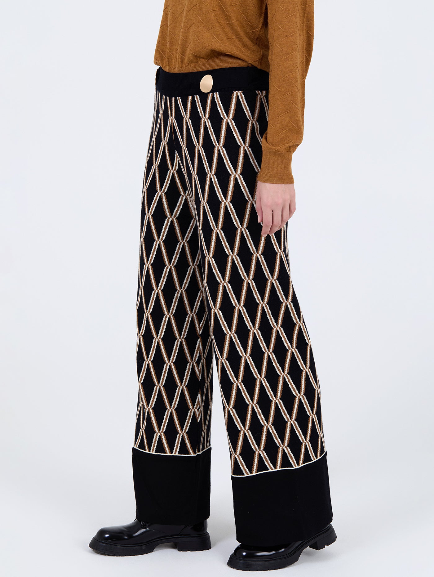 PANTALON GEO PUNTO