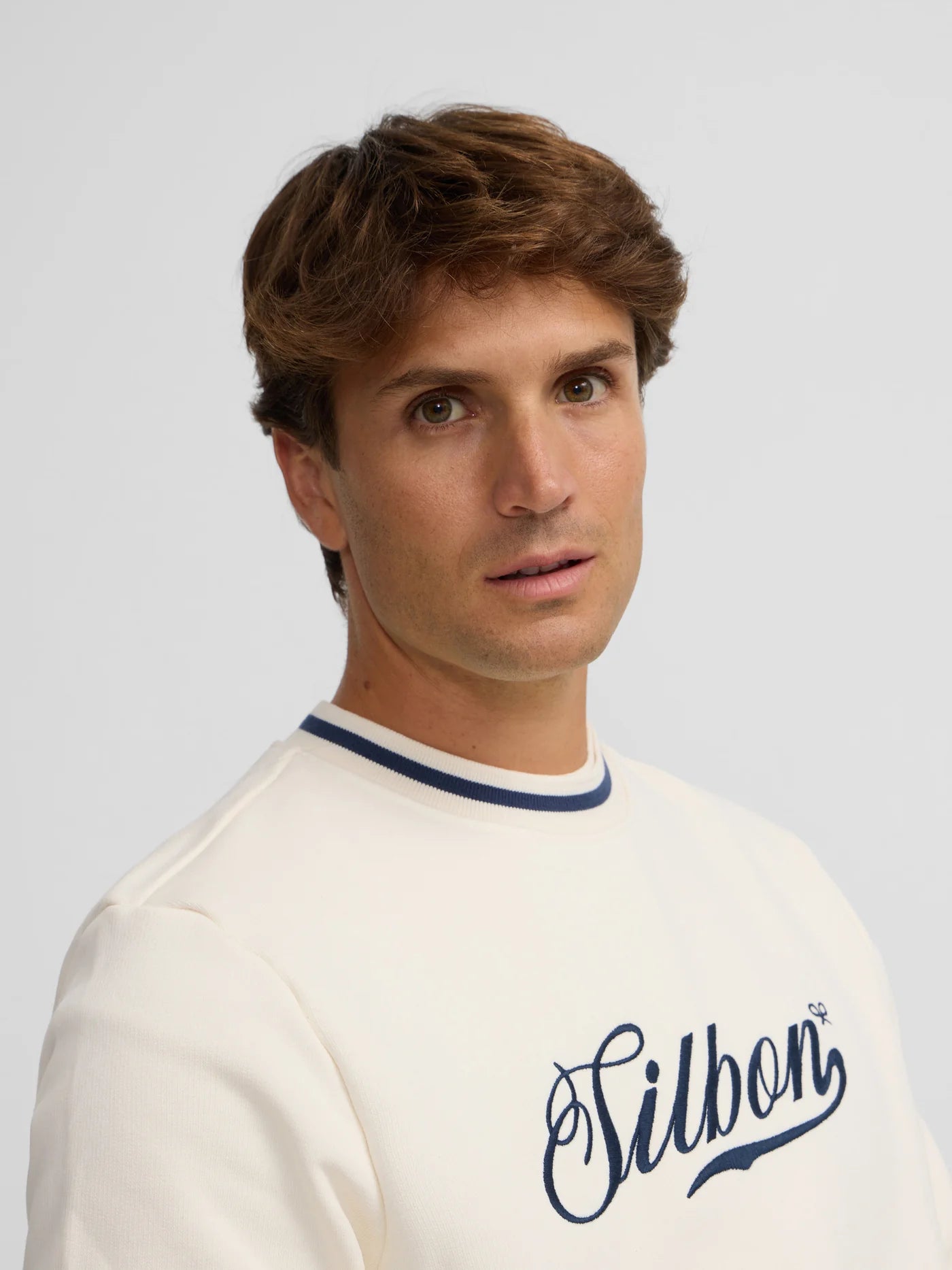 SUDADERA RETRO BLANCA