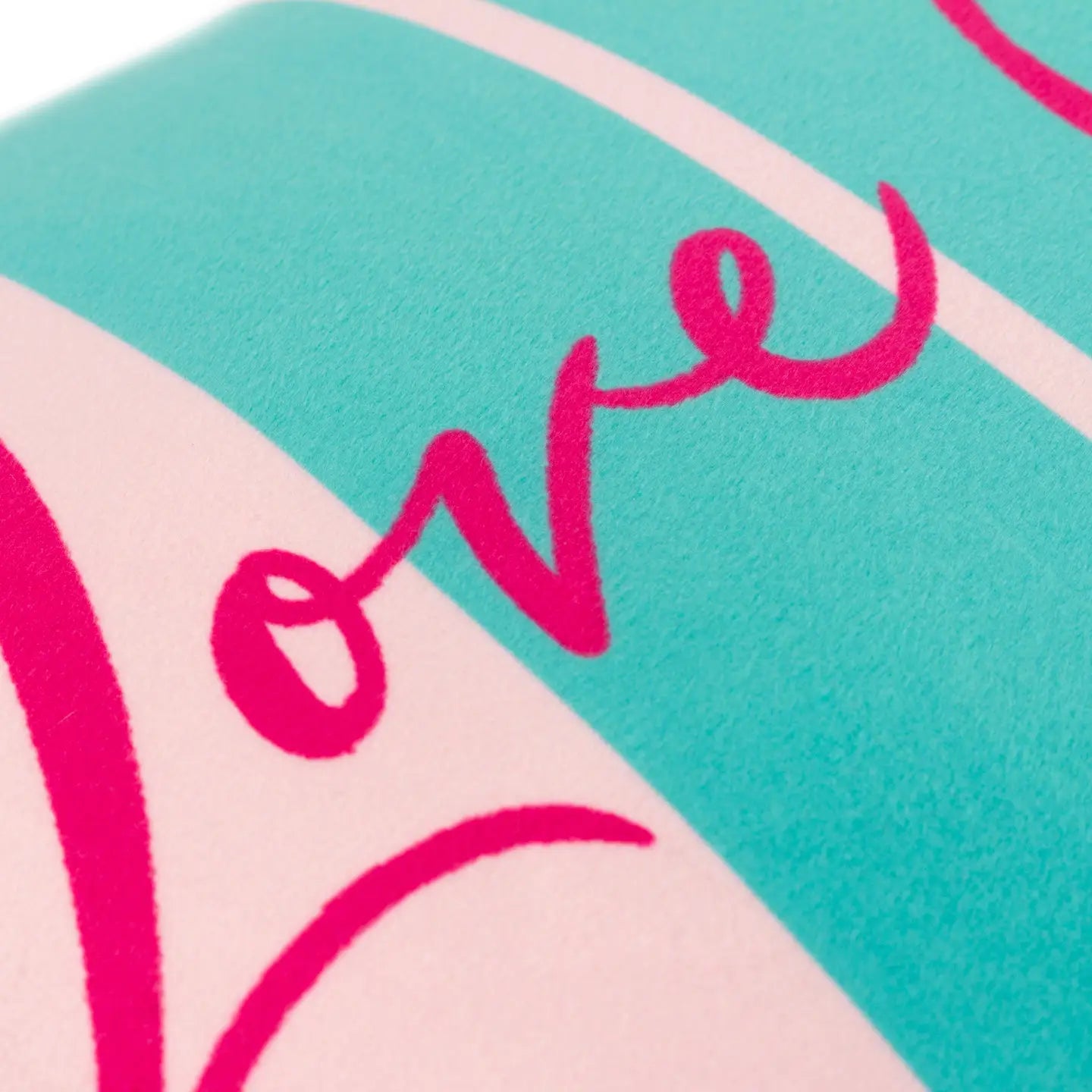 FUNDA DE COJIN LOVE YOURSELF