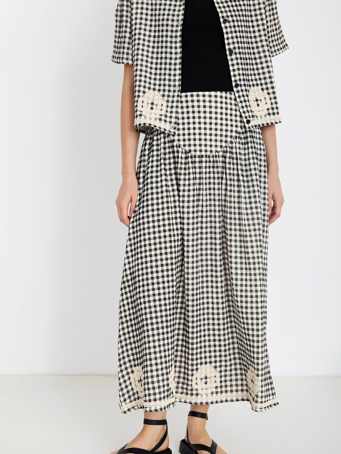 FALDA VICHY DETALLES