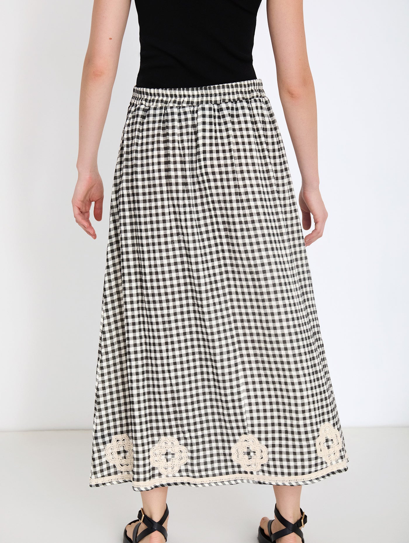 FALDA VICHY DETALLES