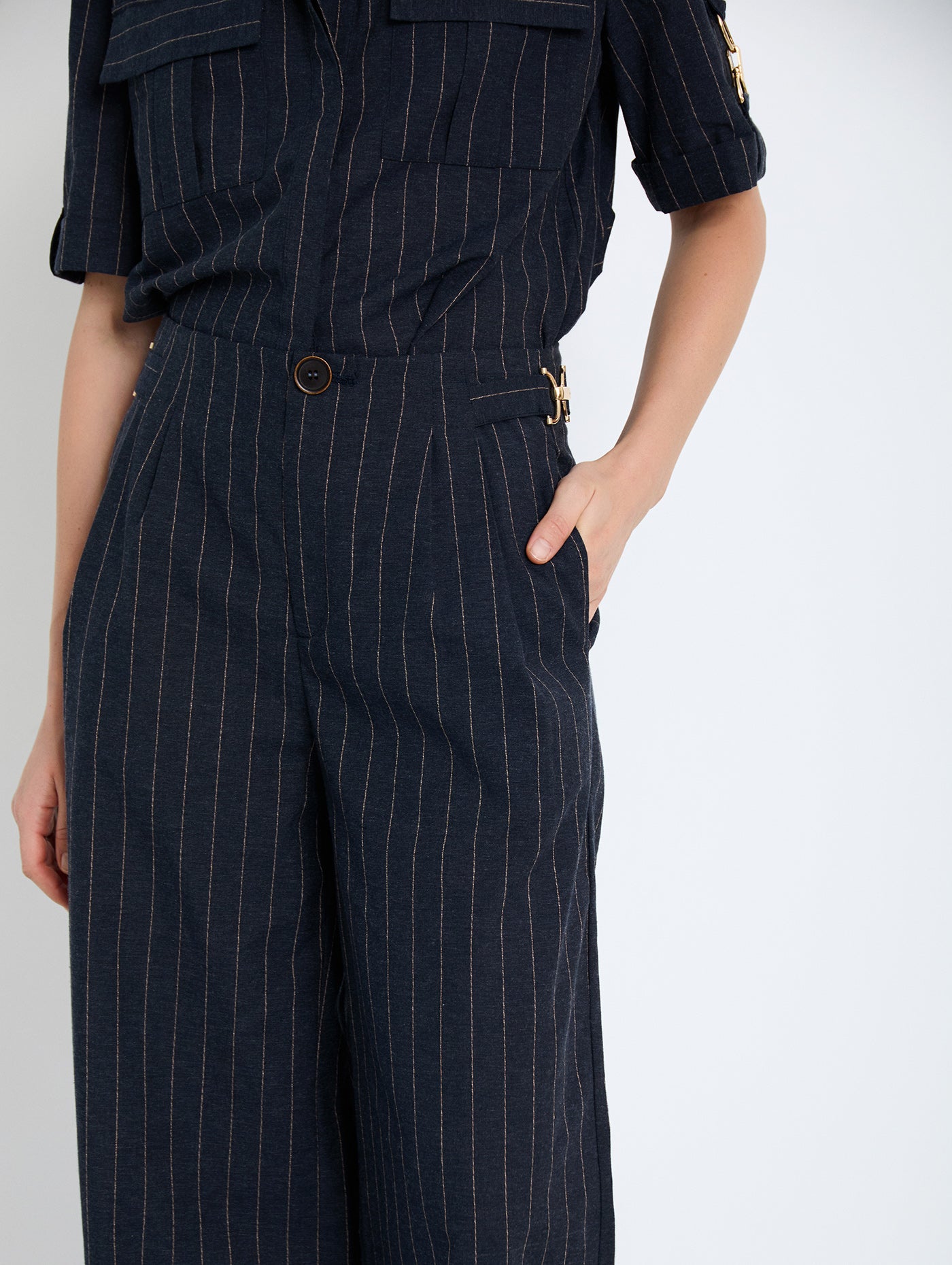 PANTALÓN RAYA DIPLOMATICA