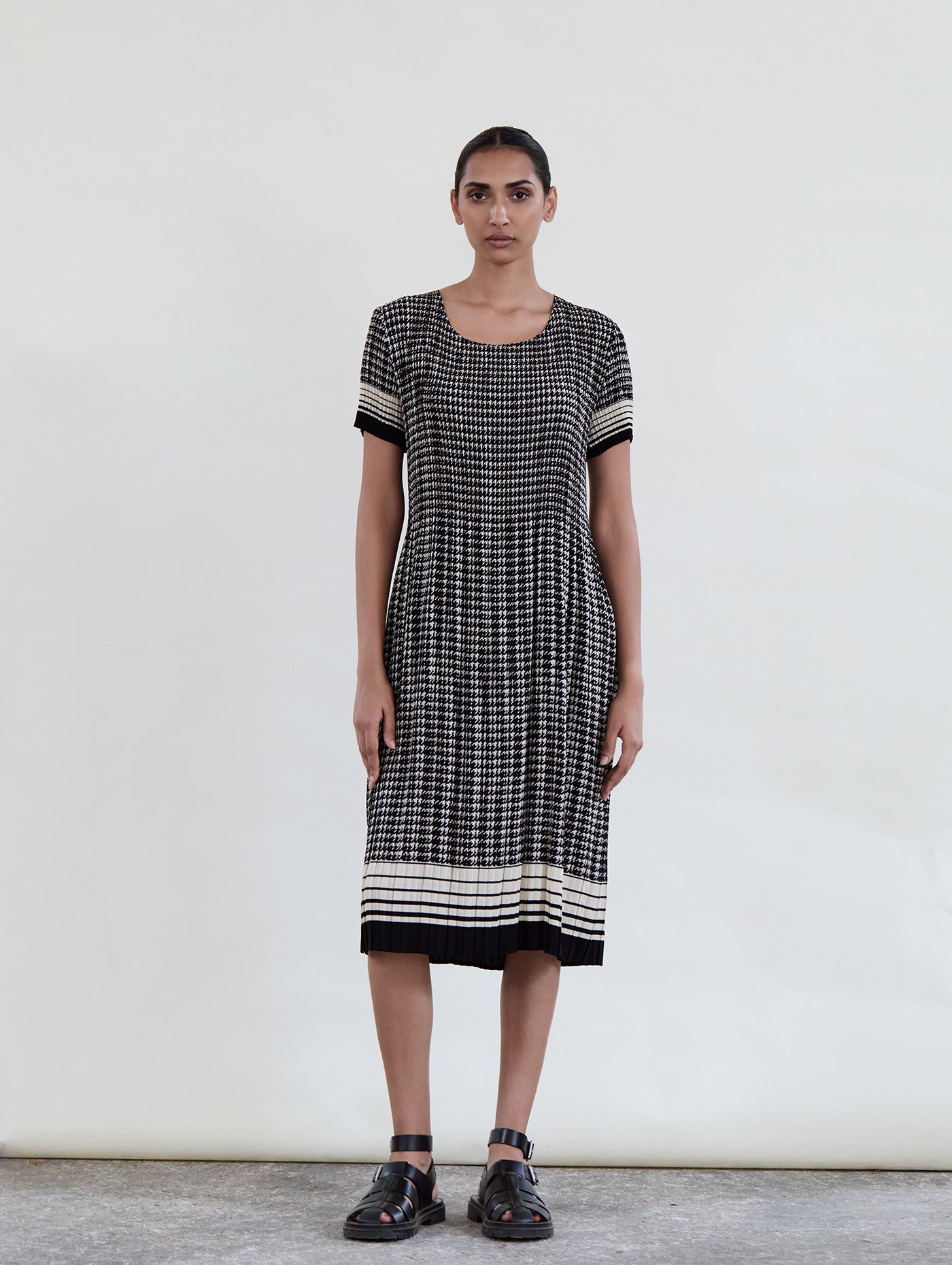 VESTIDO ARRUGADO